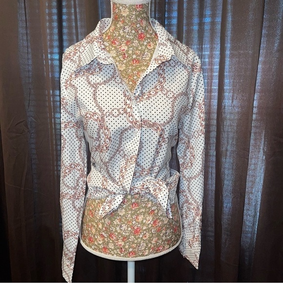 NWOT Chain Print Blouse 5️⃣✖️3️⃣0️⃣ - Picture 1 of 11